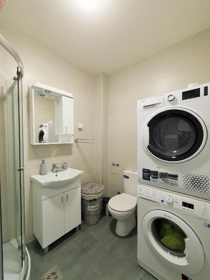 Downtown Apartment Cetinje Bagian luar foto