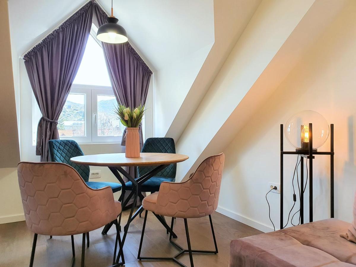 Downtown Apartment Cetinje Bagian luar foto